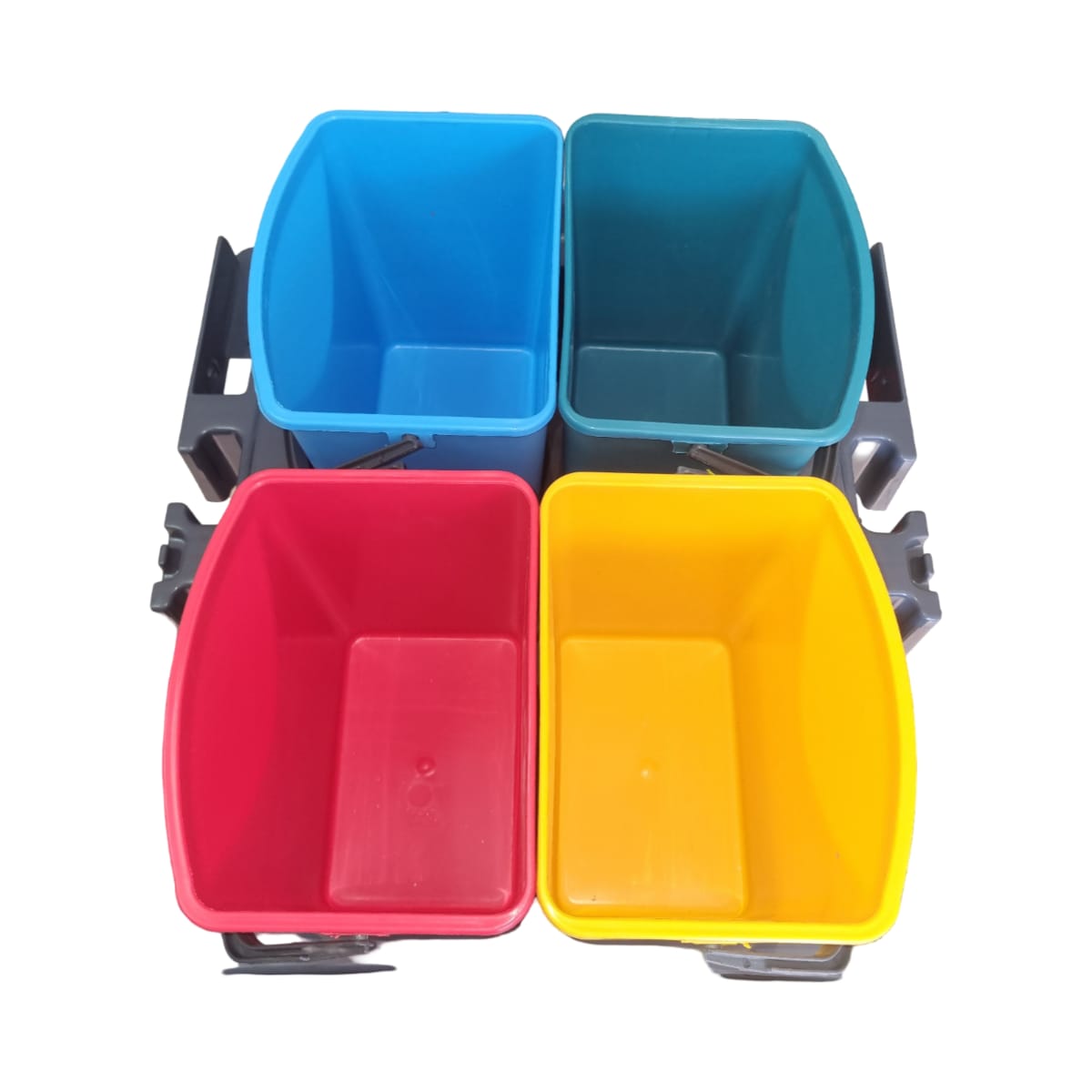 Heavy-Duty Commercial Janitorial Cleaning Trolley with Wringer - Image 5